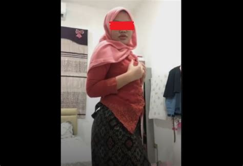 bokep link jilbab|Free Jilbab Viral Bokep Porn